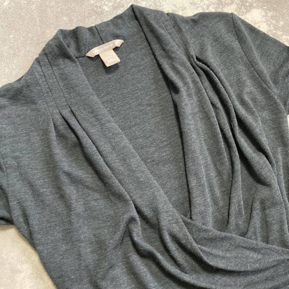 Banana Republic Dark Gray Casual V Neck Dress Side Ruching Size XS - Picture 2 of 10